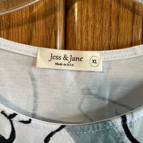 Jess & Jane XL "Tommy" Dog Print Tunic Top NWT Watercolor Made in USA - Picture 3 of 10